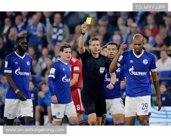 埃因霍温0-3纽卡斯尔，荷甲主场欧战失利